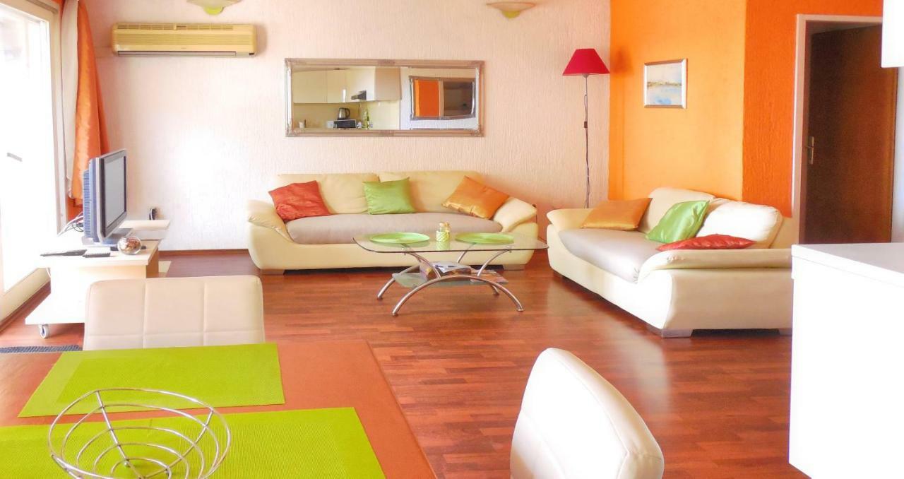 Orange Bamboo Suite Split Ngoại thất bức ảnh